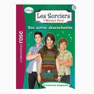 Les Sorciers de Waverly Place 
French Edition